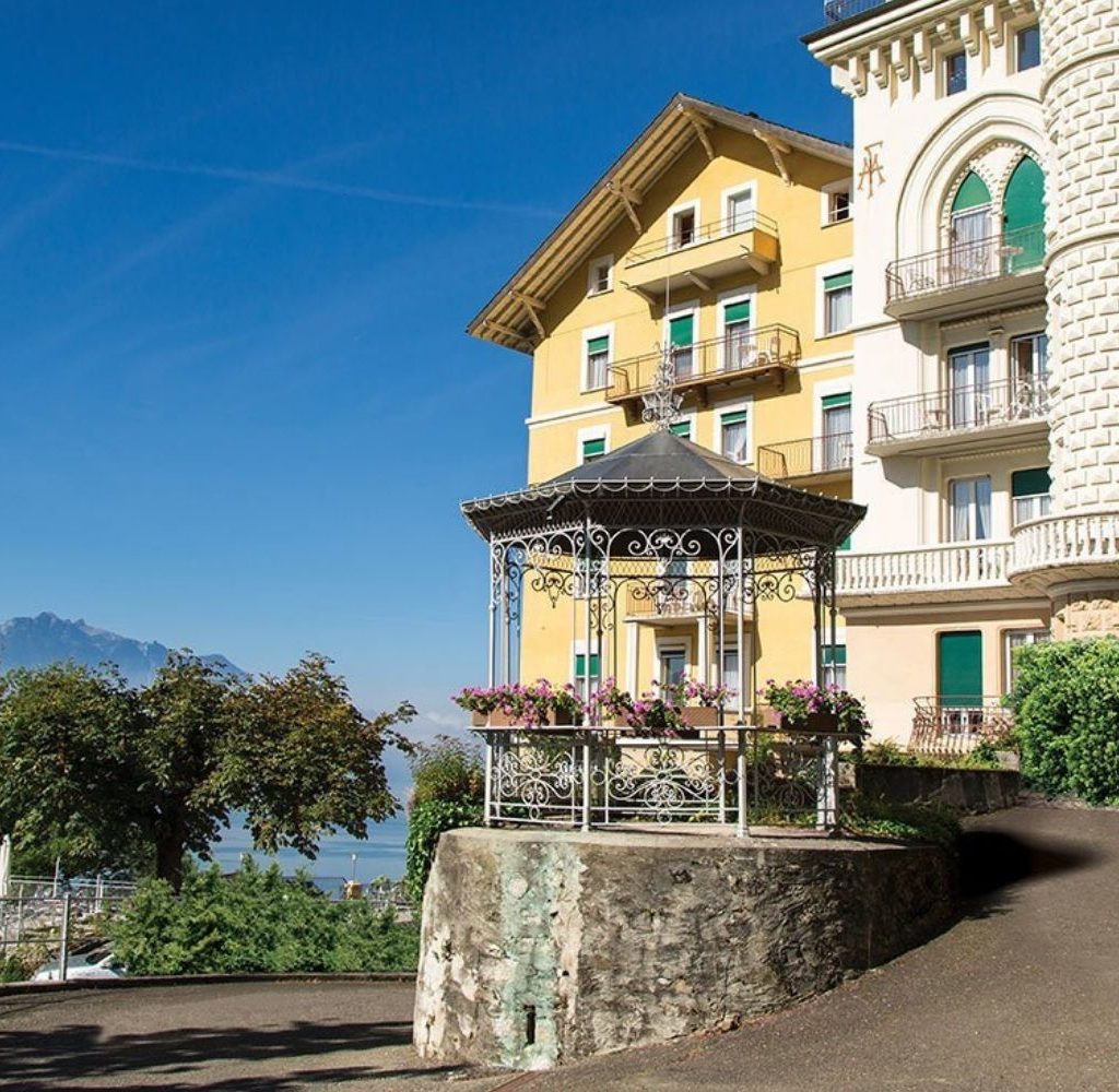 1SURVAL MONTREUX